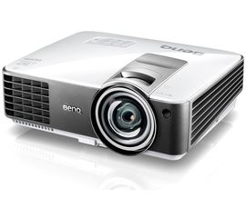Beamer BenQ MW820ST