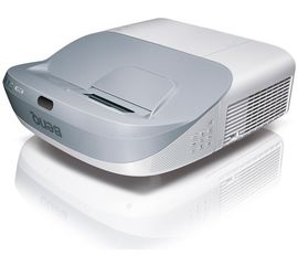 Beamer BenQ MX882UST