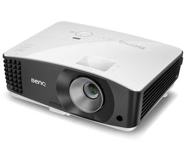 Beamer BenQ MU706