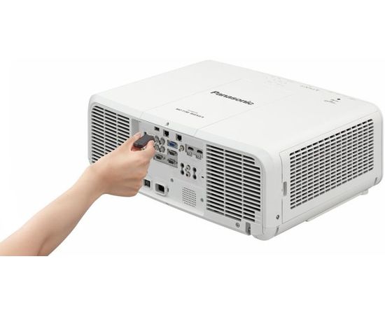 Beamer Panasonic PT-MZ770, bild 4