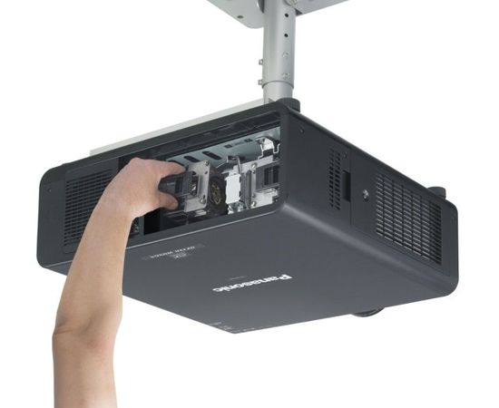 Beamer Panasonic PT-DZ10K, bild 9