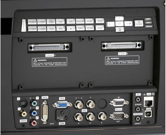 Beamer Projectiondesign F82 1080, bild 2